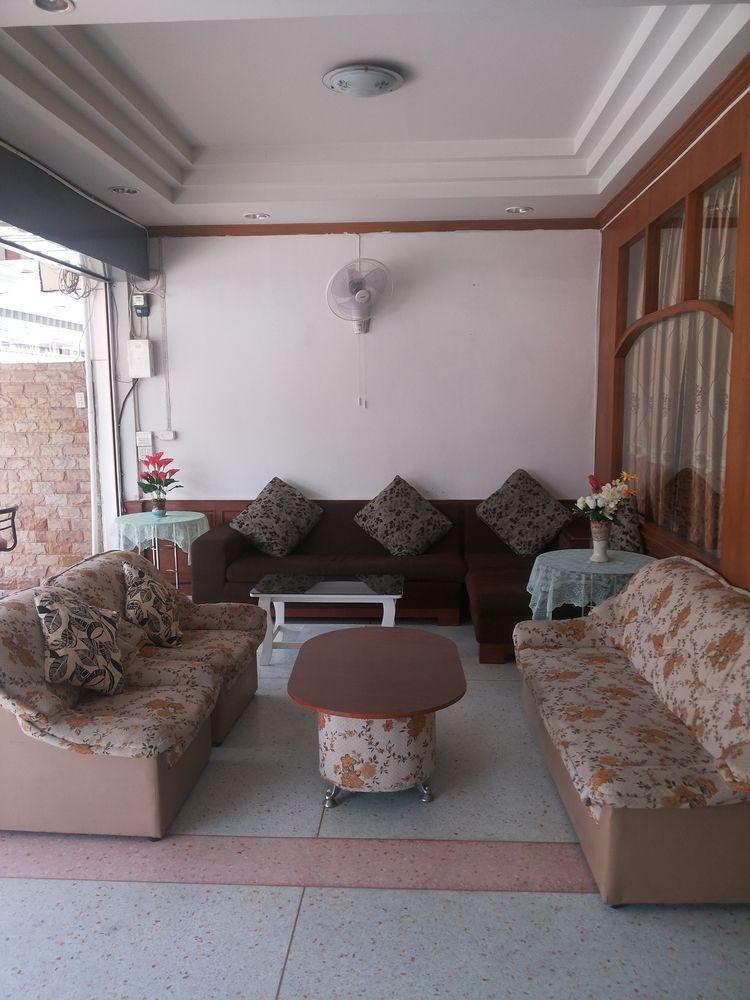 Chaam Guesthouse Cha-Am Buitenkant foto